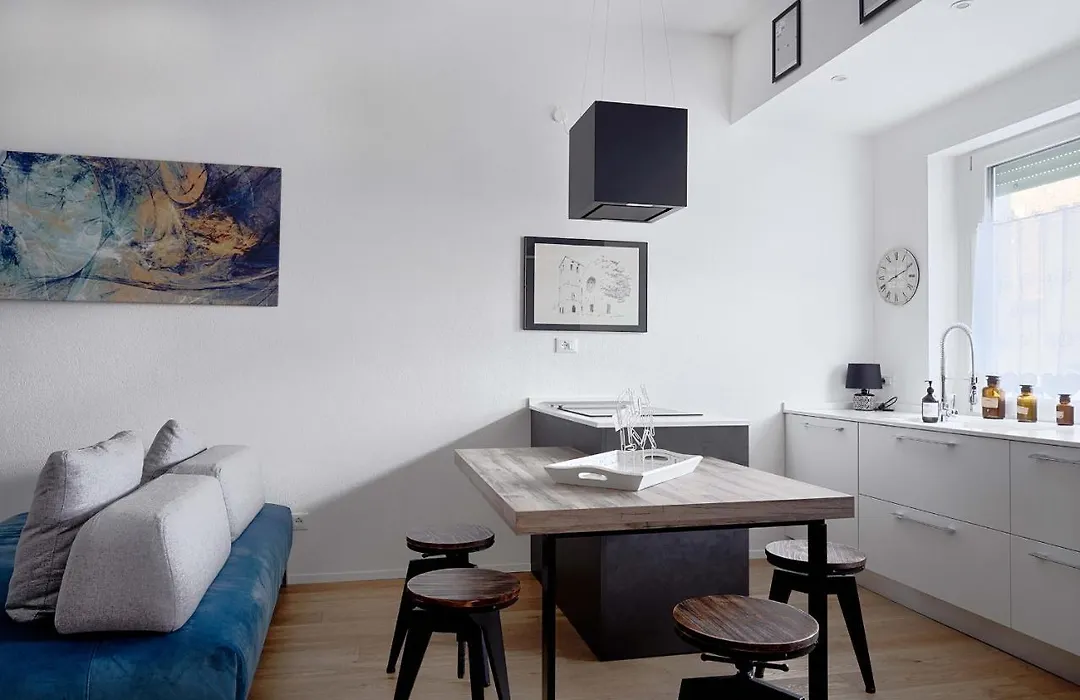 Duomo 55 Mq New Flat In The Centre Of Bolzano-1