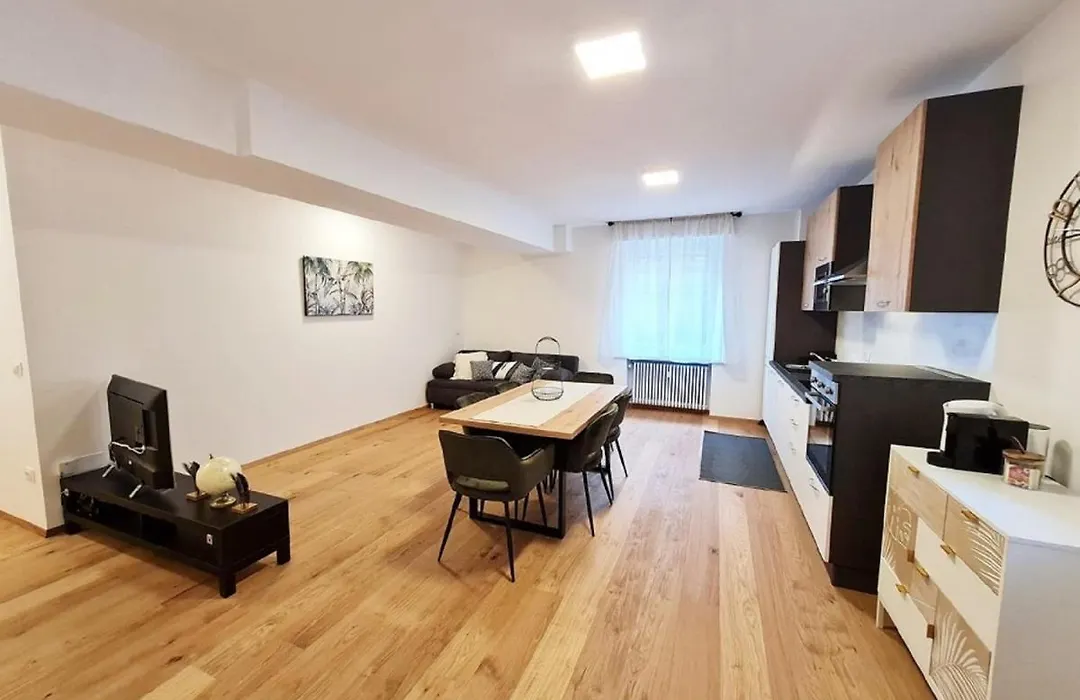 Apartment Palermo - Very Cosy, Calm And Close To The City Centre-1
