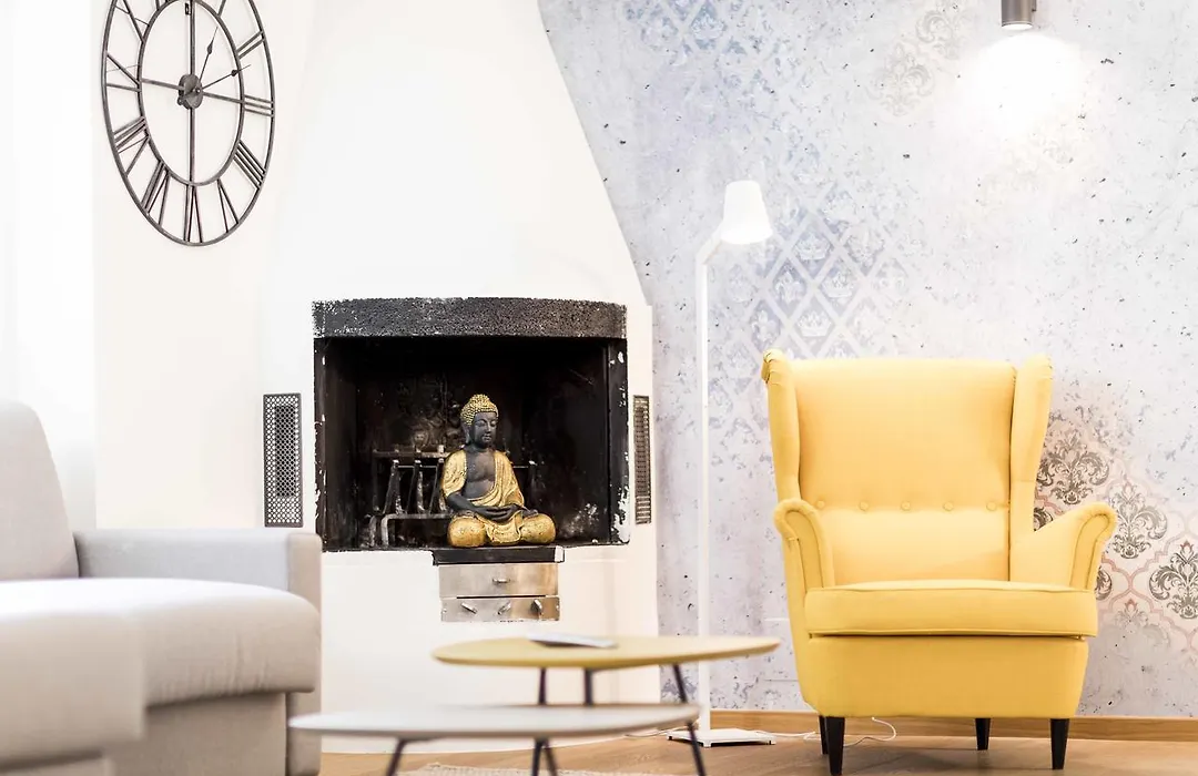 Stay Cooper L Goethe Suite-1