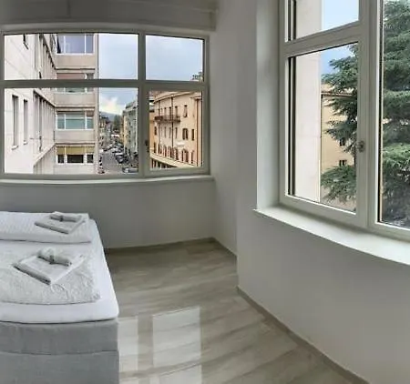 Alps Apartments Viktory-3