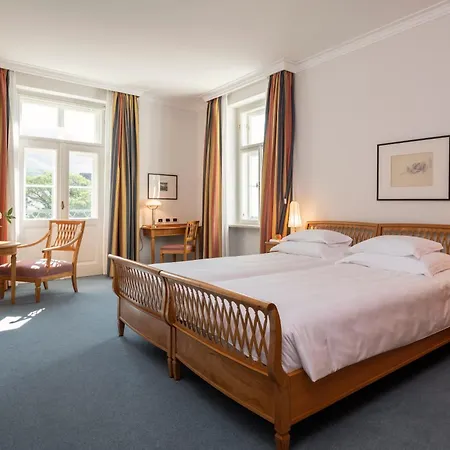 Parkhotel Laurin-2