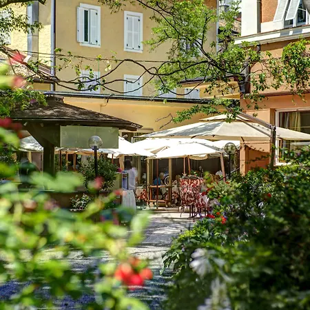 Parkhotel Mondschein, A Member Of Design Hotels-3