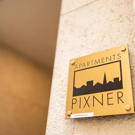 Pixner Apartments-3